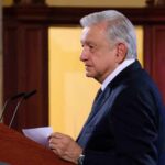 Envía Lopez Obrador condolencias a familiares de las víctimas por caída de templete