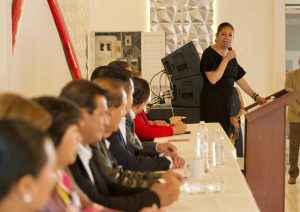 Compromiso de docentes, clave para transformar a Puebla aseguró Laura Artemisa