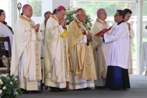 Víctor Sánchez Espinosa conmemora 50 años de sacerdocio y llama a fortalecer la paz y la unidad en Puebla
