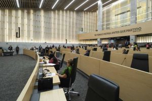 Morena y aliados perfilan rechazo a reforma sobre infancias trans en Puebla; diputados anticipan voto en contra