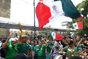 Pepe Chedraui descarta irregularidades en transmisiones del Mundial en el Zócalo de Puebla; permisos están en regla