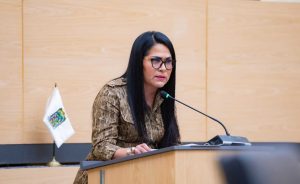 Fedrha Suriano propone retirar propaganda irregular y endurecer reglas contra la contaminación visual en Puebla