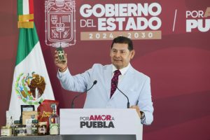 Alejandro Armenta nombra a María Fernanda Cruz como directora de Museos Puebla y designa a Aurelio Leonor al frente de Unicrea