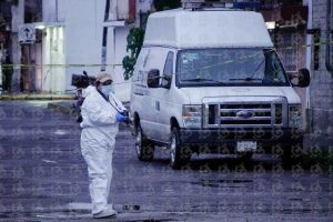 Asesinan a balazos a un hombre en la colonia Joaquín Colombres de Puebla; agresores escaparon en motocicleta