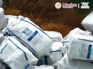 Aseguran 800 mil litros de hidrocarburo durante cateo en Huejotzingo