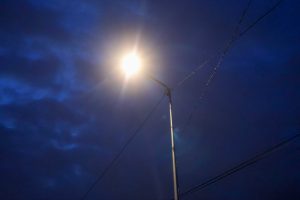 Moderniza Gobierno de Pepe Chedraui 101 luminarias en la colonia Alseseca