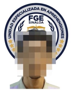 Fiscalía de Sinaloa traslada a “El Dron” detenido en Puebla por homicidio de influencer