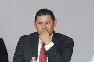 El Congreso de Puebla&nbsp; determinará el futuro en alcaldías de Tepeyahualco y Esperanza: Armenta