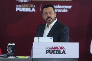 Alejandro Armenta paga casi 57 mil pesos por fotomultas de vehículo oficial en Puebla