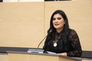 Diputada Delfina Pozos propone fortalecer la legalidad en los reglamentos municipales 