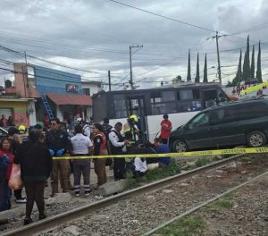 Siete heridos deja accidente vial en Xochimehuacán
