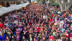 Realiza Gobierno de Pepe Chedraui activación física musicalizada masiva con motivo del Día de Muertos