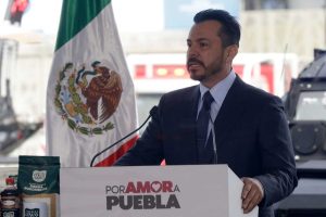 Cablebús de Puebla inicia obras en tres estaciones; piezas llegan a finales de octubre: García Parra